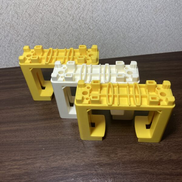 【プラレール】橋脚×3点セット(黄×2.白×1) - 画像 (4)