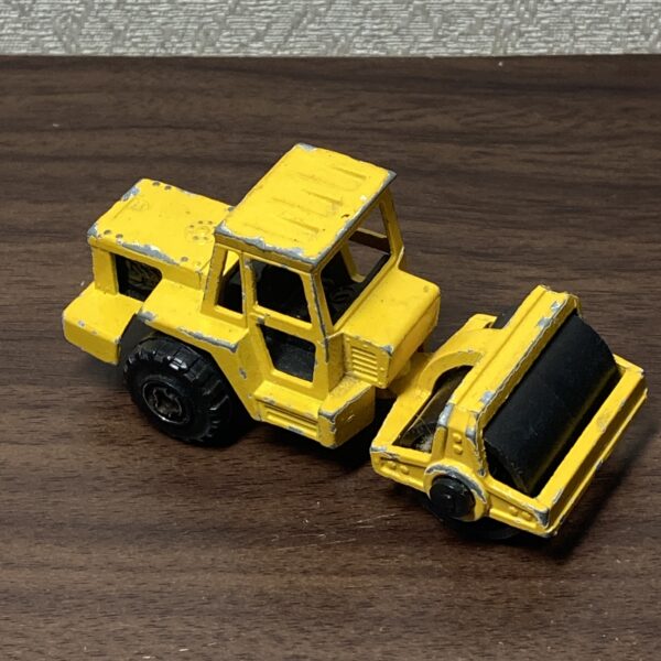 【ミニカー】マジョレット フランス 道路整備ローラー - 画像 (2)