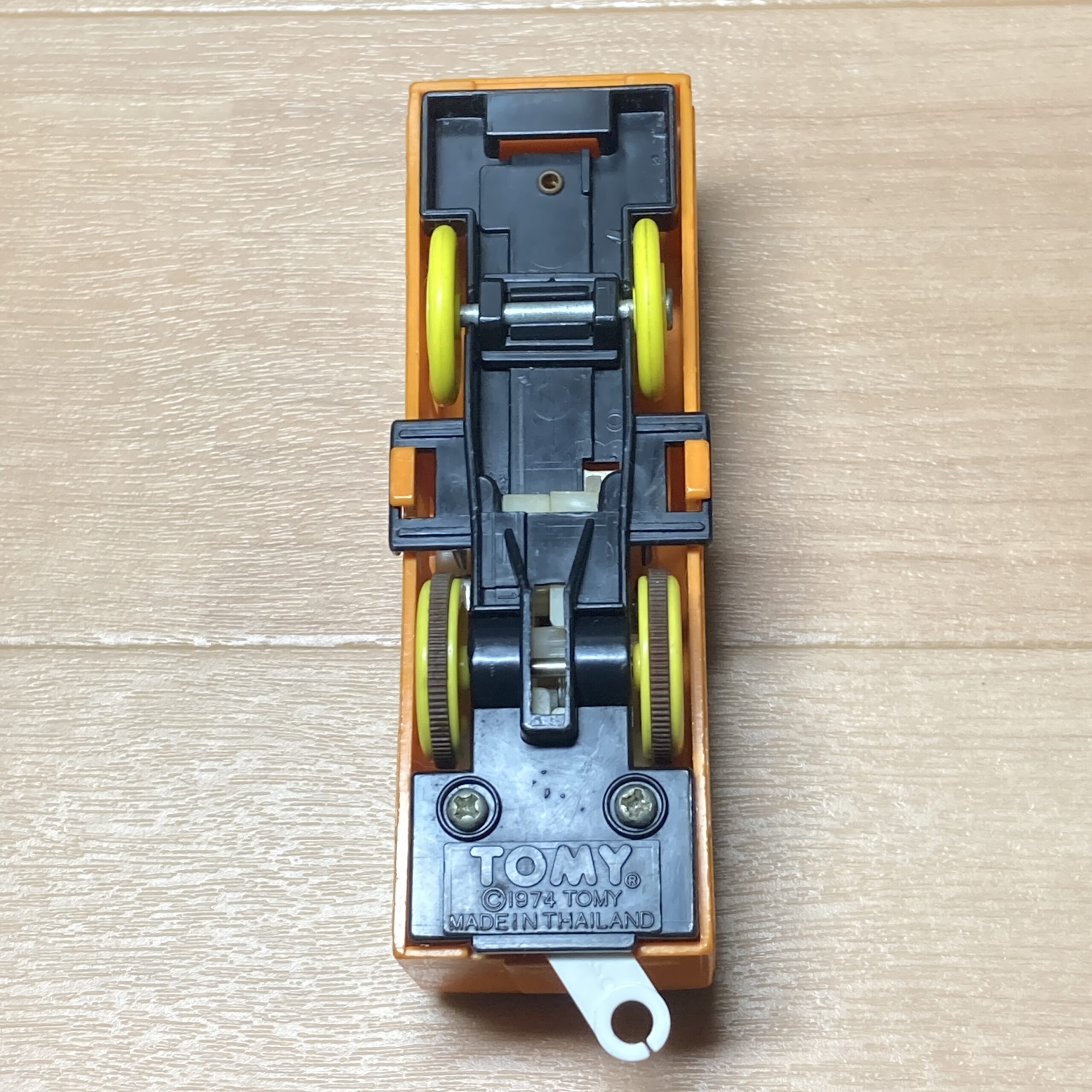 【プラレールジャンク】201系通勤電車(JR西日本・オレンジ)動力車 - 画像 (8)