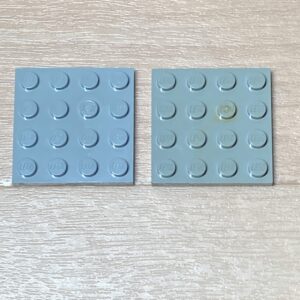 【LEGO正規品】レゴブロック用 ライトグレー基礎板2枚 4×4 薄い