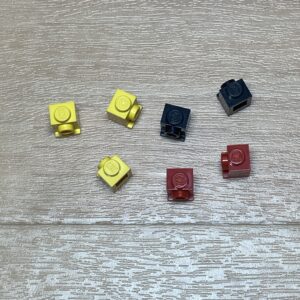 【LEGO正規品】ブロック1x1ヘッドライトパーツ（4070）イエロー×3.レッド×2.ブラック×2