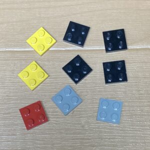 【LEGO正規品】2×2プレートパーツ(3022) ブラック×4 イエロー×2 ライトグレー×2 レッド×1