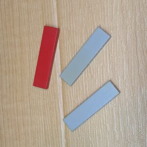 【LEGO正規品】タイル1x4（2431）ライトグレー×2 レッド×1