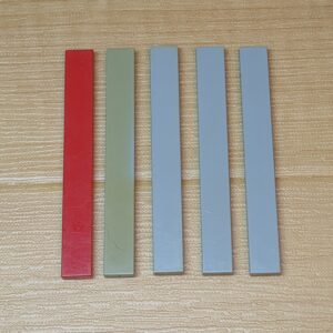 【LEGO正規品】1×8タイル ライトグレー×4 レッド×1