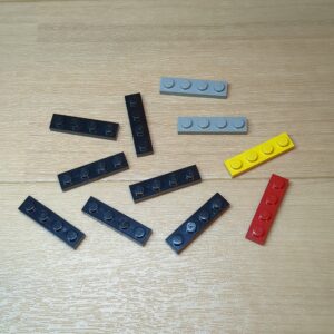 【LEGO正規品】1×4プレート ブラック×7  ライトグレー×2 イエロー×1 レッド×1