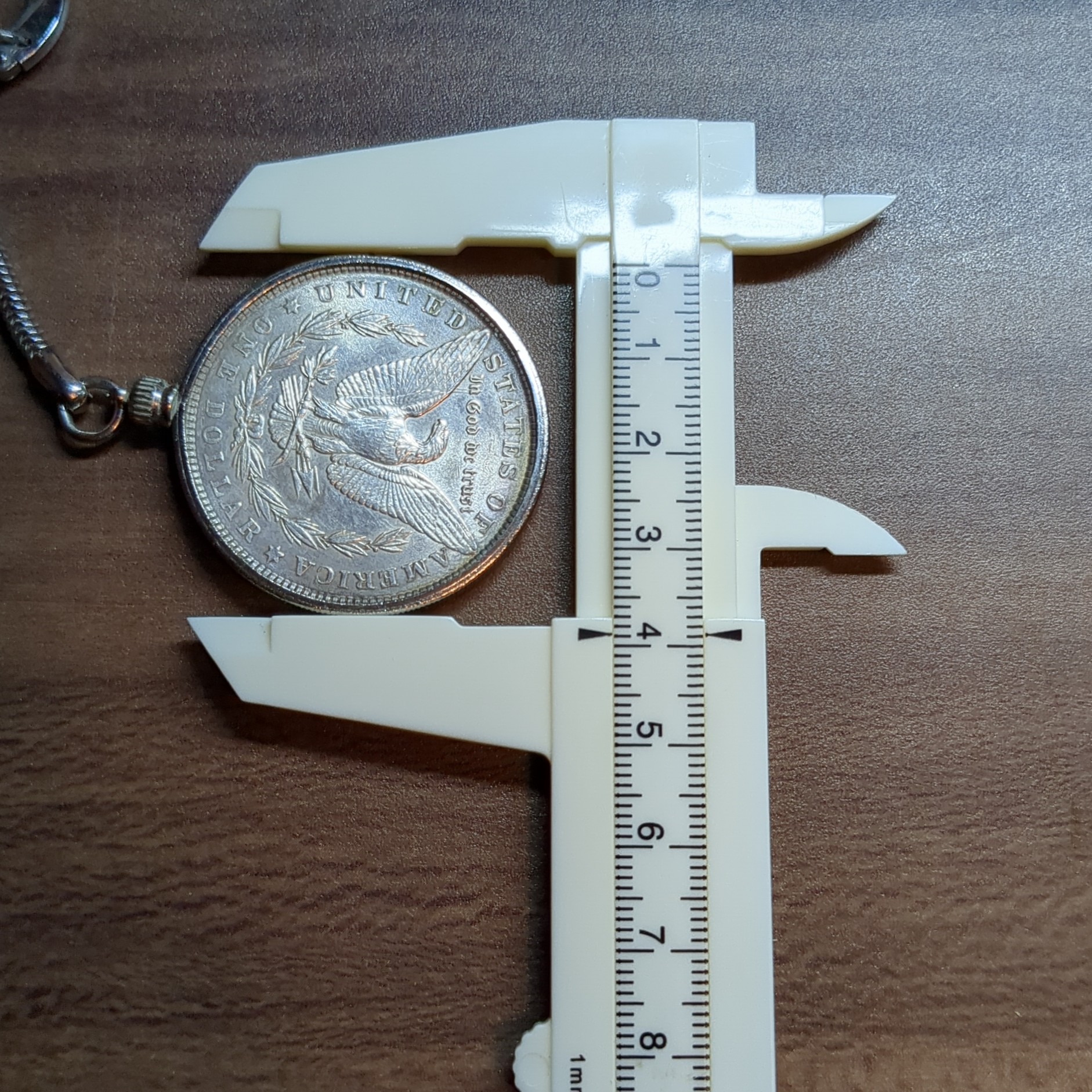 【外国記念硬貨】1886年モルガンダラー アメリカ1ドル銀貨 キーホルダーつき - 画像 (4)