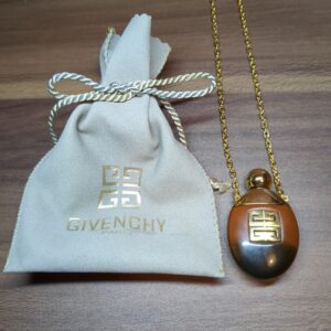 GIVENCHY(ジバンシー) Perfumeボトルネックレス
